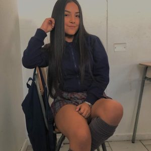 Frustrée et en quête de sensations Yamina - rencontre-Beurette-Antibes
