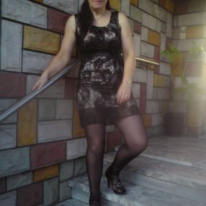 Nora - rencontre-MILF-Toulon