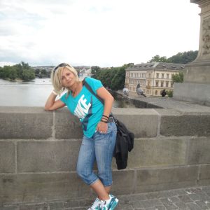 Julie - rencontre-Milf-Hyères